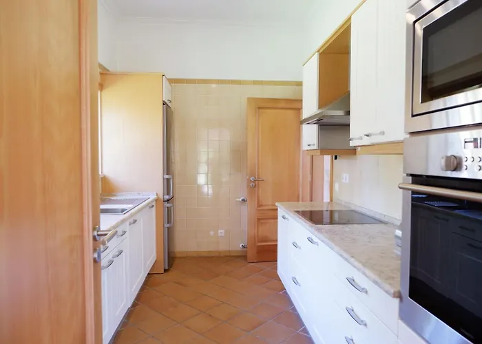 בית נופש A Casa Dos Principes Amoreira (Leiria)
